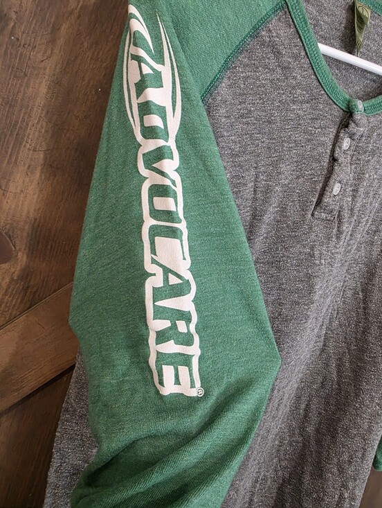 Alternative Tops - Seawave Henley Raglan Shirt - Green & Gray Advocare Size Large